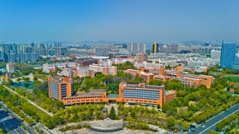三极管开关电路选型：关键参数与注意事项**