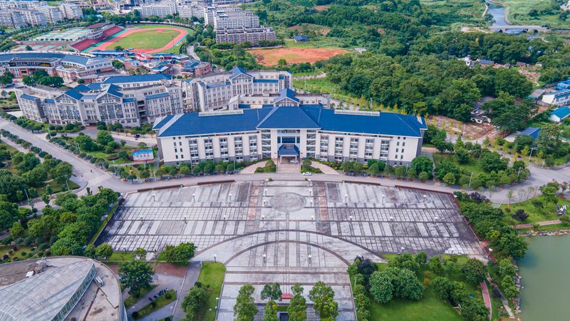 智能硬件代工定制：揭秘深圳优质服务商的选择标准